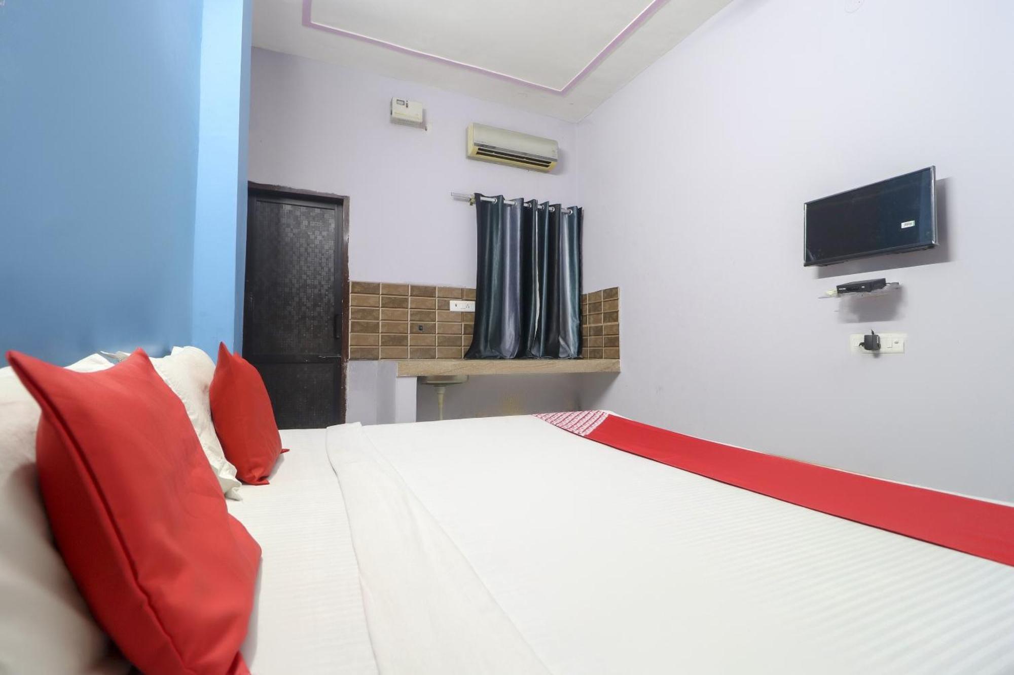 Oyo Flagship 74383 Hotel Grand Tulip Lalewal Ngoại thất bức ảnh